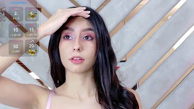 Snapshot of Sarah-Grace chatting on 17, 2, 2026 Sarah-Grace online show from 17, 2, 2026