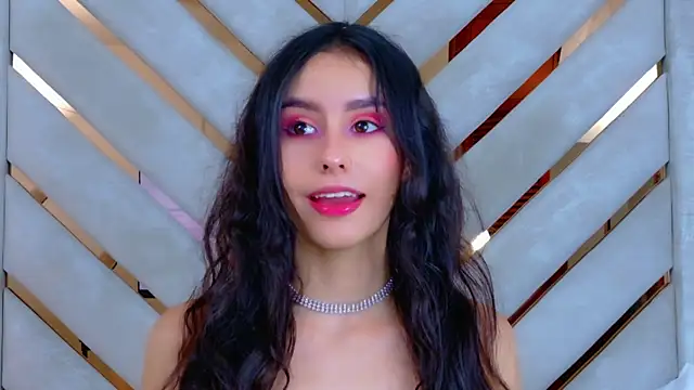 Sarah-Grace online show from 10, 11, 2025