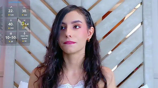 Sarah-Grace online show from 6, 10, 2025