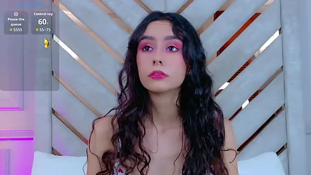 Sarah-Grace online show from 19, 11, 2025