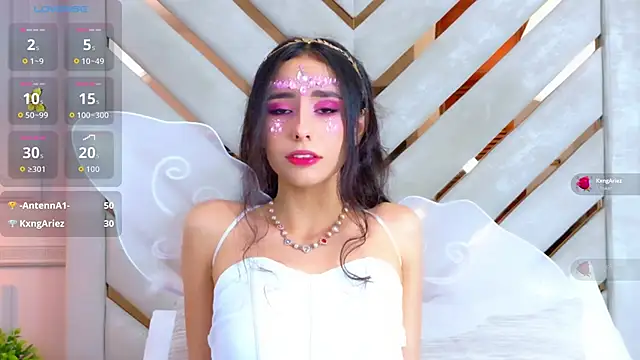 Sarah-Grace online show from 31, 10, 2025