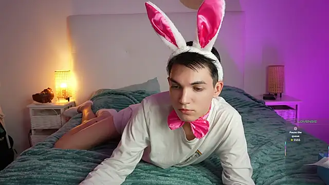 MattyandAiden online show from 4, 4, 2026