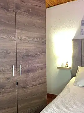 juliana-mancini online show from 10, 9, 2025