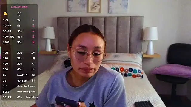 juliana-mancini online show from 23, 10, 2025