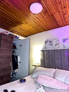 juliana-mancini online show from 25, 9, 2025