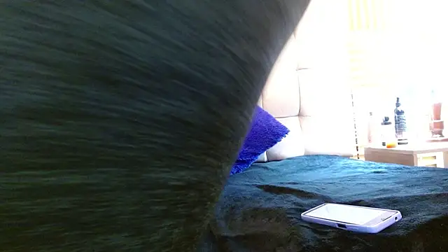 miadoll303av online show from 6, 10, 2025