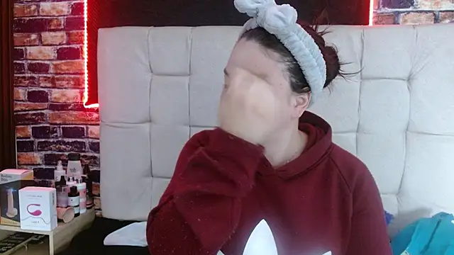 miadoll303av online show from 22, 12, 2025