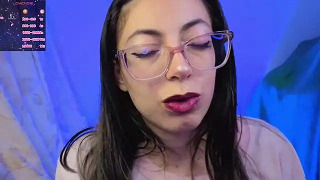Miranda sexlove  online show from 6, 3, 2026