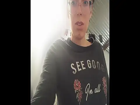Miranda sexlove  online show from 11, 4, 2026
