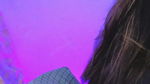 Miranda sexlove  online show from 9, 2, 2026