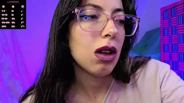 Miranda sexlove  online show from 24, 2, 2026