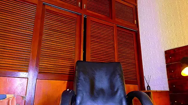 Snapshot of ALANNFERRER chatting on 27, 10, 2025 ALANNFERRER online show from 27, 10, 2025