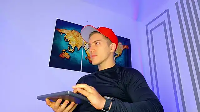 Snapshot of ALANNFERRER chatting on 21, 11, 2025 ALANNFERRER online show from 21, 11, 2025