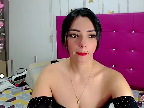 Snapshot of sara_arias00 chatting on 3, 11, 2025 sara arias00 online show from 3, 11, 2025