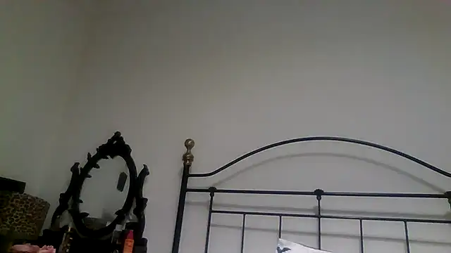 Snapshot of blulexii_xo chatting on 14, 2, 2026 blulexii xo online show from 14, 2, 2026