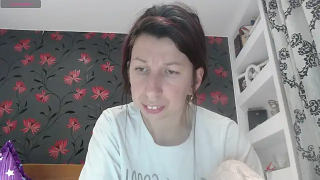 RosieHayes online show from 4, 4, 2026