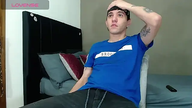 Matteo12  online show from 11, 2, 2026