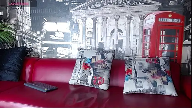 Matteo12  online show from 11, 10, 2025