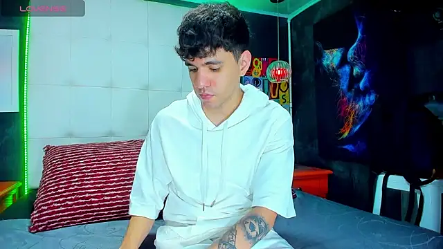 Matteo12  online show from 25, 9, 2025