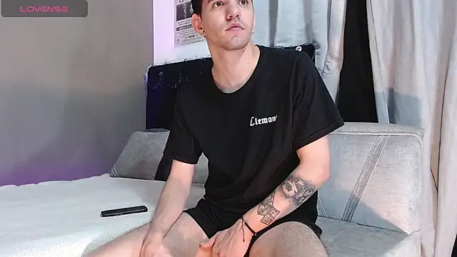 Matteo12  online show from 30, 11, 2025