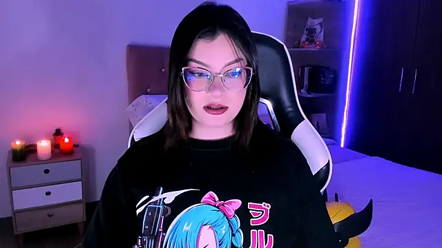 OphelianaRose33 online show from 30, 11, 2025