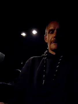 Hungwell1515 online show from 2, 11, 2025