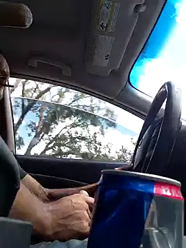 Hungwell1515 online show from 3, 10, 2025