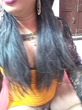Snapshot of tharki-anand chatting on 1, 7, 2026 tharki-anand online show from 1, 7, 2026