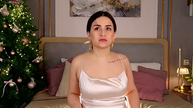 LanaElise online show from 19, 12, 2025