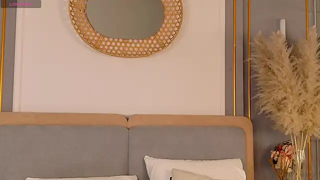 LanaElise online show from 25, 11, 2025