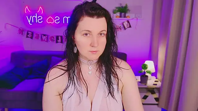 love me  tonight  online show from 28, 10, 2025