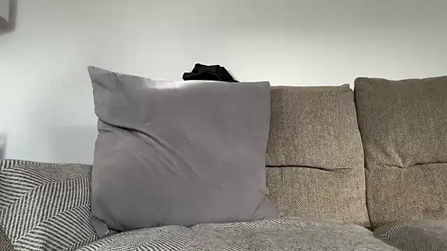 That English Rose  online show from 27, 3, 2026