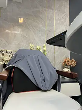 Linh 2004 online show from 27, 2, 2026