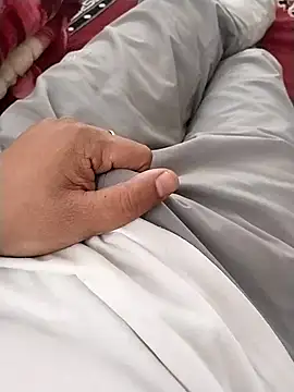 zorhotty online show from 15, 2, 2026