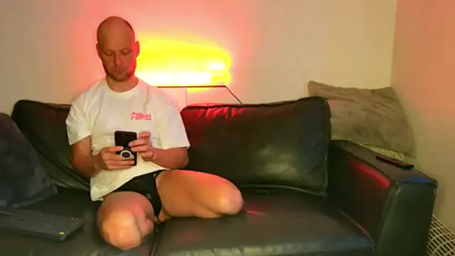 BRIANSILK77 online show from 6, 2, 2026