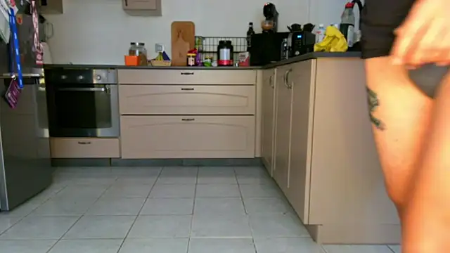 BRIANSILK77 online show from 21, 10, 2025