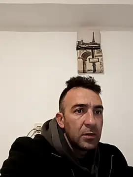 Snapshot of PopaOctavian chatting on 30, 9, 2025 PopaOctavian online show from 30, 9, 2025