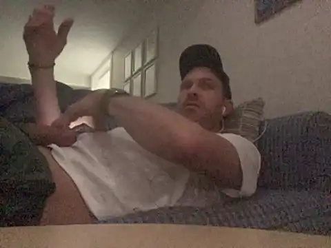 Snapshot of newjam chatting on 4, 3, 2026 newjam online show from 4, 3, 2026