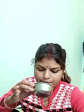 Hot mirchjii online show from 7, 1, 2026