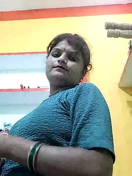 Hot mirchjii online show from 23, 9, 2025