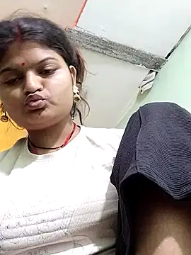 Hot mirchjii online show from 28, 10, 2025