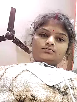 Hot mirchjii online show from 9, 11, 2025