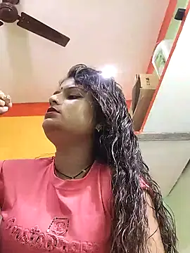 Hot mirchjii online show from 7, 11, 2025