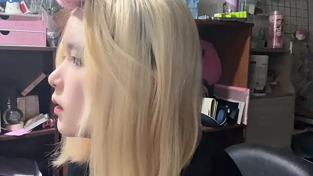 luna51888 online show from 14, 10, 2025