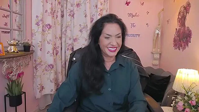 MyLovOne online show from 25, 10, 2025