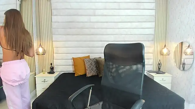 keytinthomson  online show from 23, 2, 2026