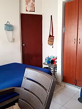 Snapshot of saenz_eymi chatting on 28, 2, 2026 saenz eymi online show from 28, 2, 2026