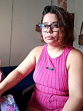 Snapshot of saenz_eymi chatting on 14, 2, 2026 saenz eymi online show from 14, 2, 2026