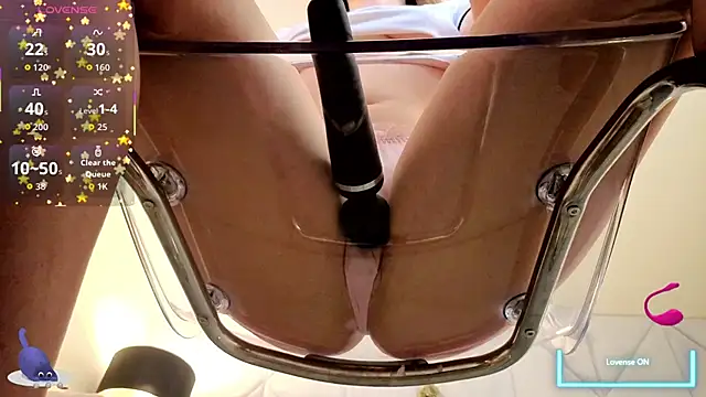 DiamondGoldie online show from 17, 10, 2025