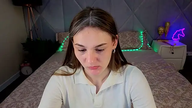 DiamondGoldie online show from 13, 10, 2025